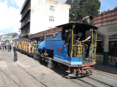 Hotel Central View - Darjeeling ダージリン エクステリア 写真